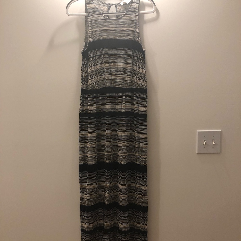 Ann Taylor Loft Black & Cream Maxi Dress